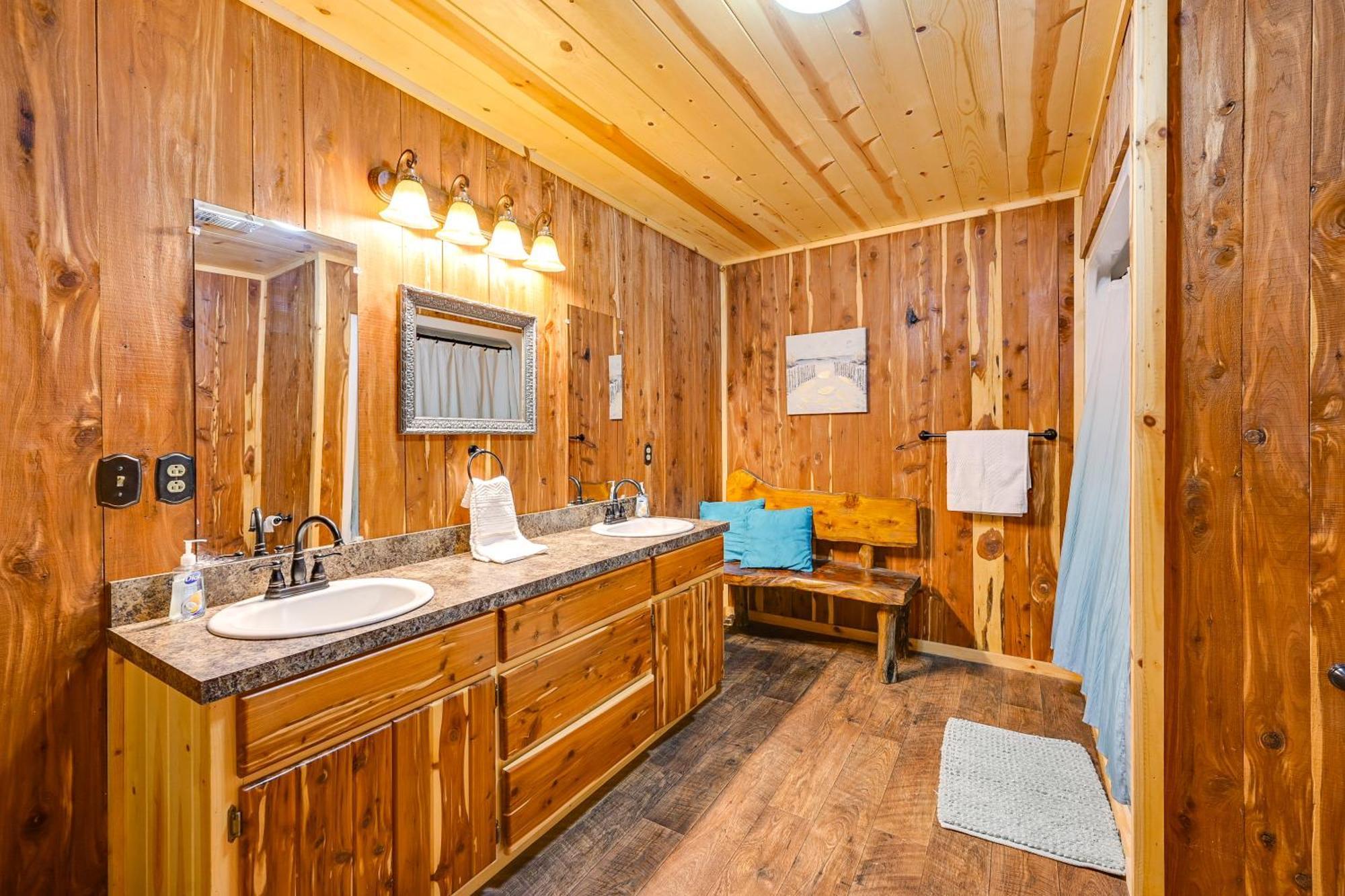 Quiet Abode With Gas Grill About 5 Miles To Broken Bow! Villa Exterior photo
